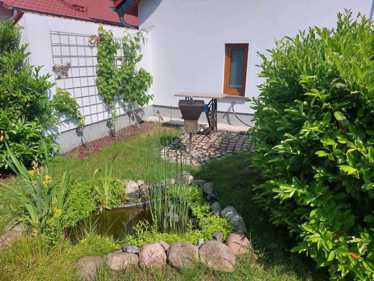 Ferienhaus In Bernau Bei Berlin Esterno foto