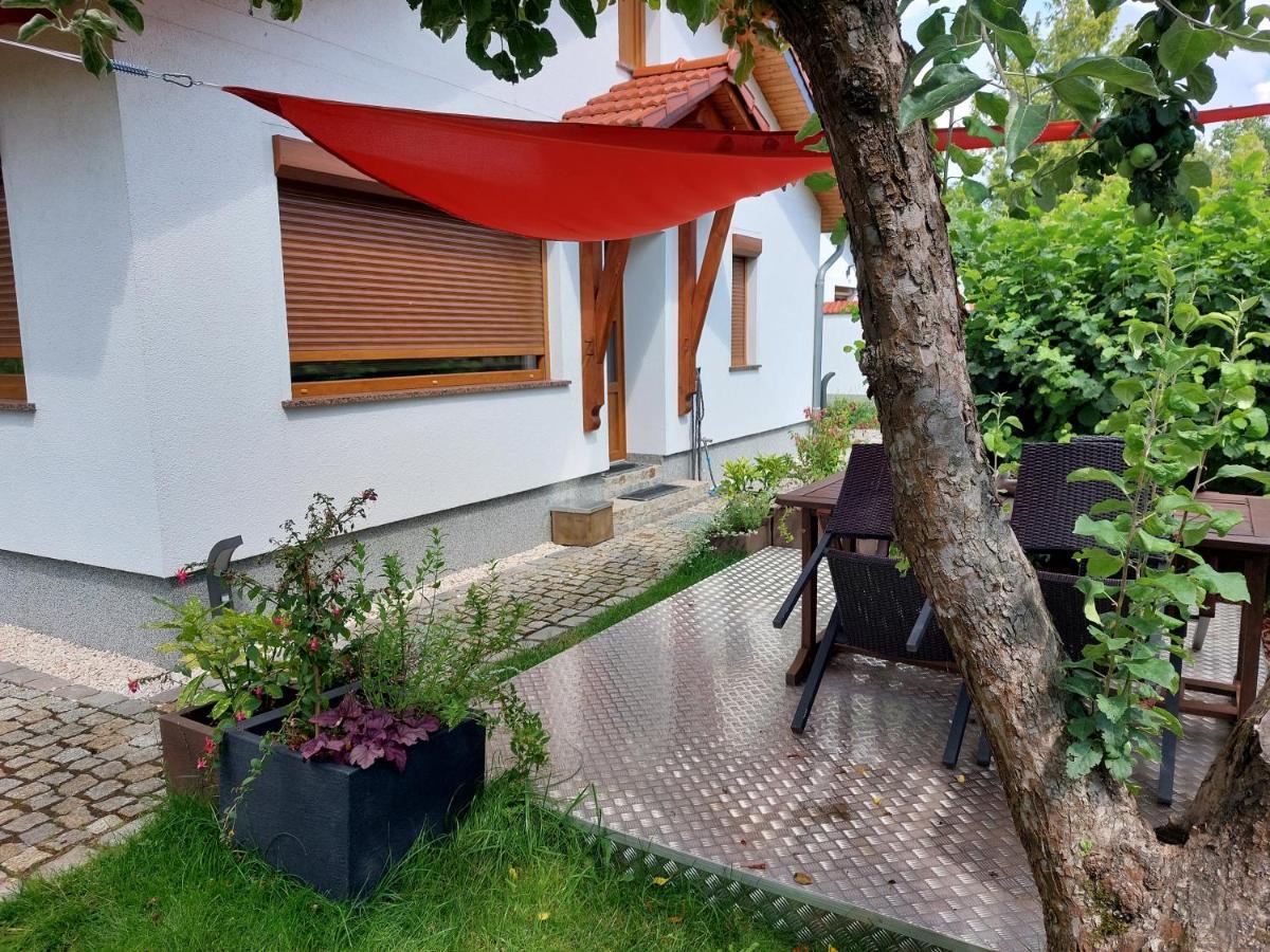 Ferienhaus In Bernau Bei Berlin Esterno foto